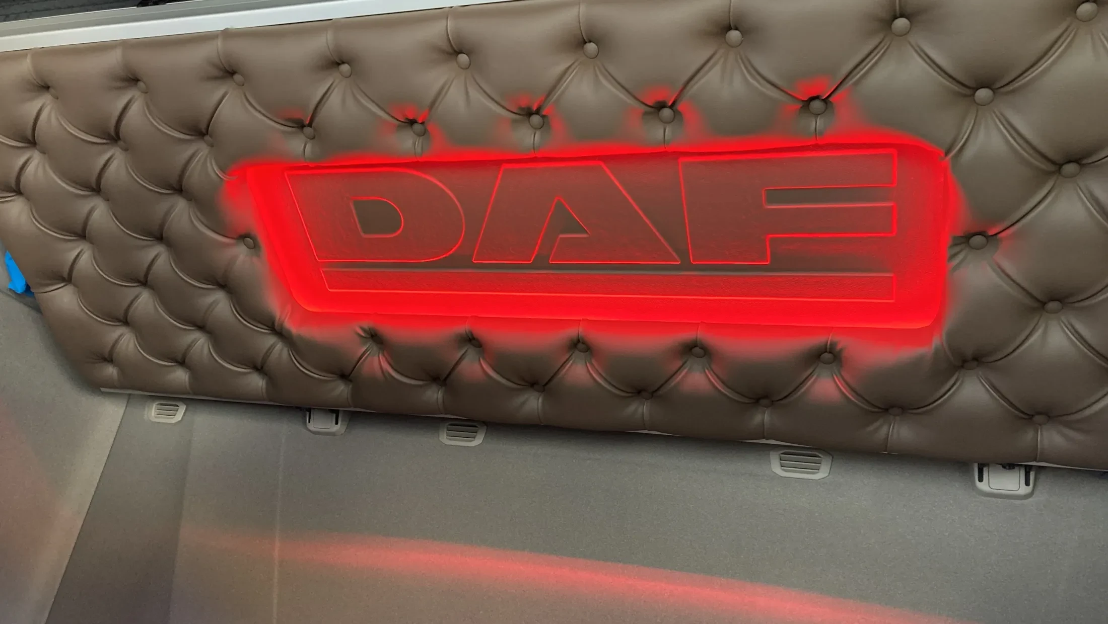 G. Dekker - DAF XG+ 480 FT NGD