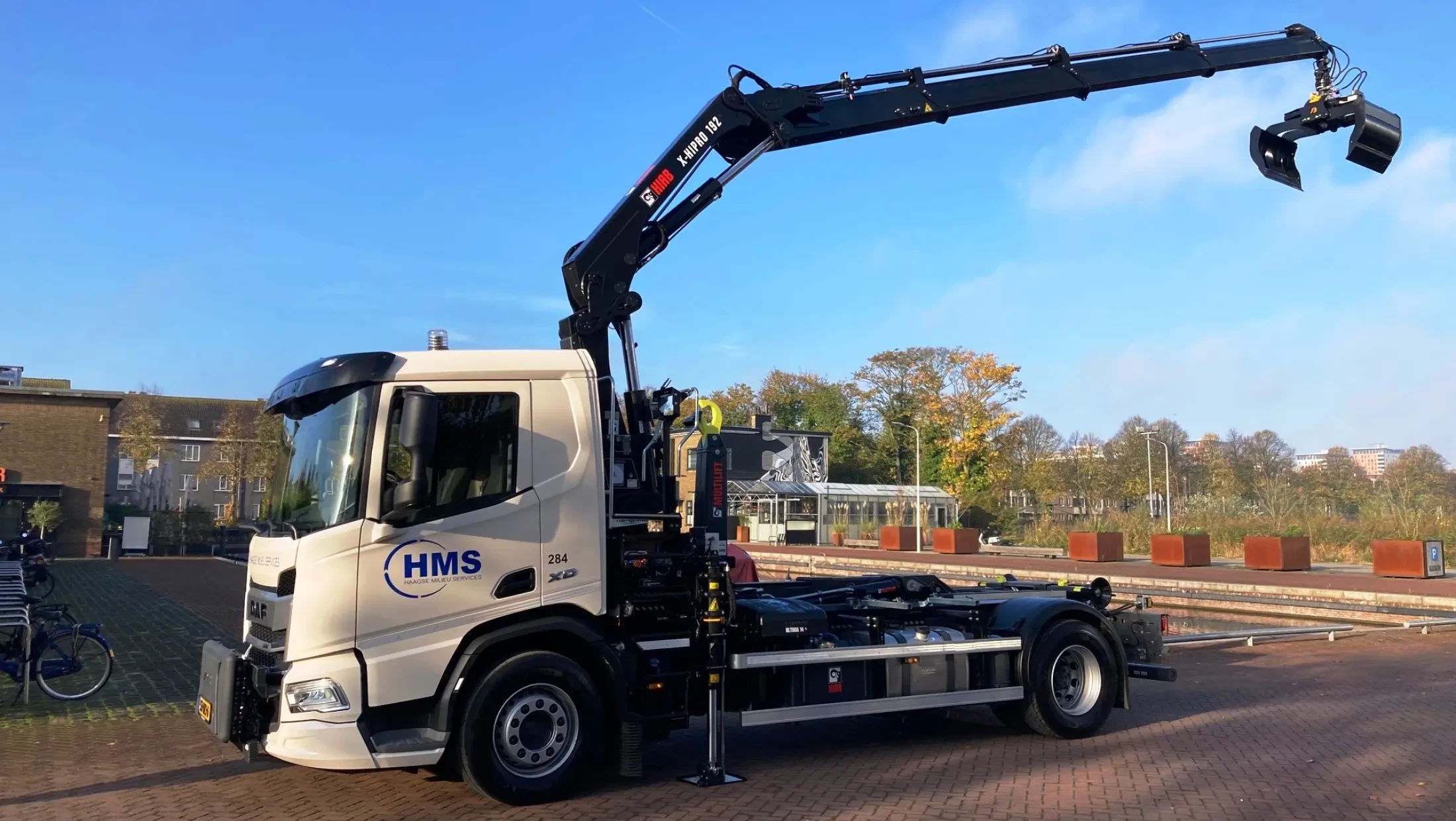 Haagse Milieu Services - DAF XD 300 FA DC