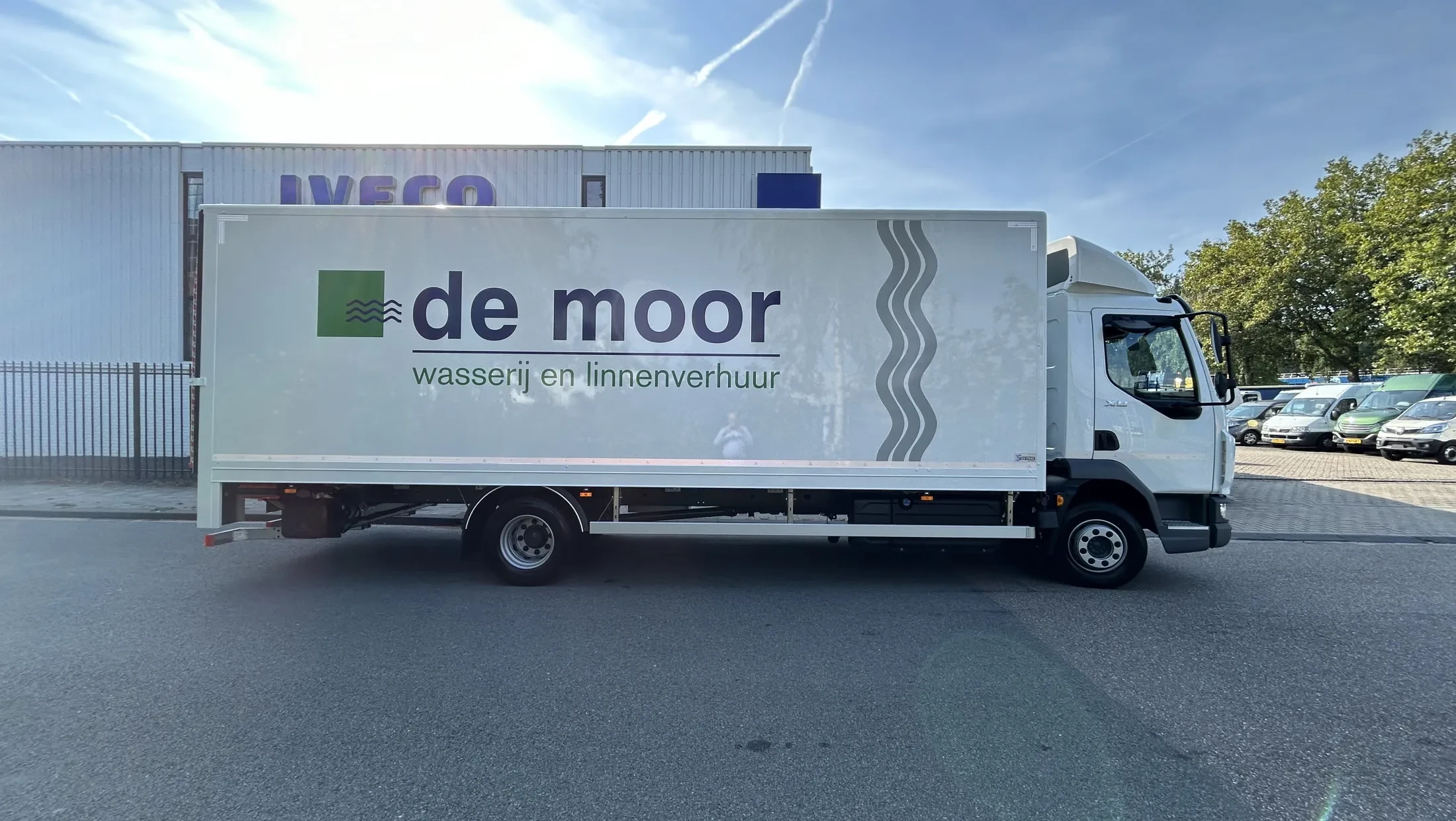 DAF XB 230 FA DC 12T - De Moor