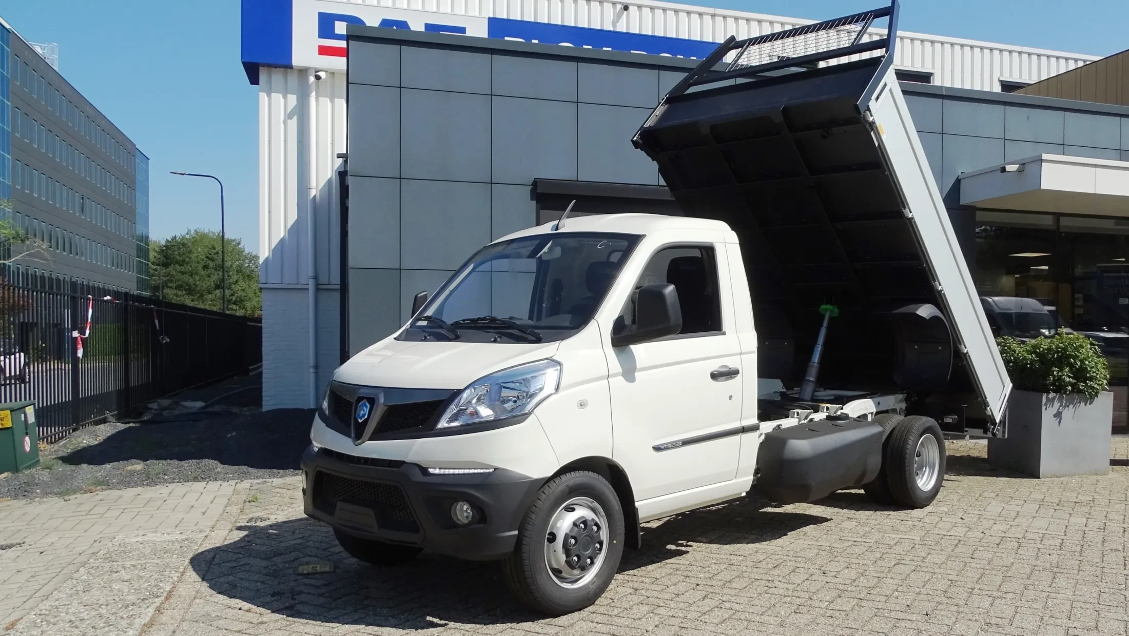 Piaggio Porter NP6 TW Kipper 1