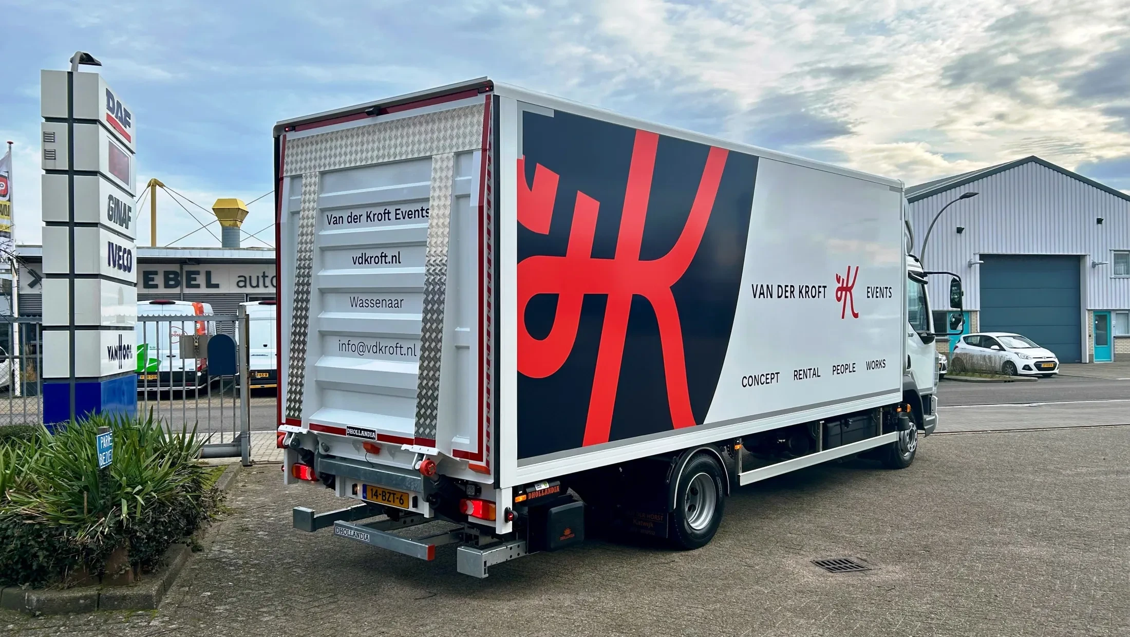 DAF XB 210 FA DC 12T NGD - Kroft Party Rental services