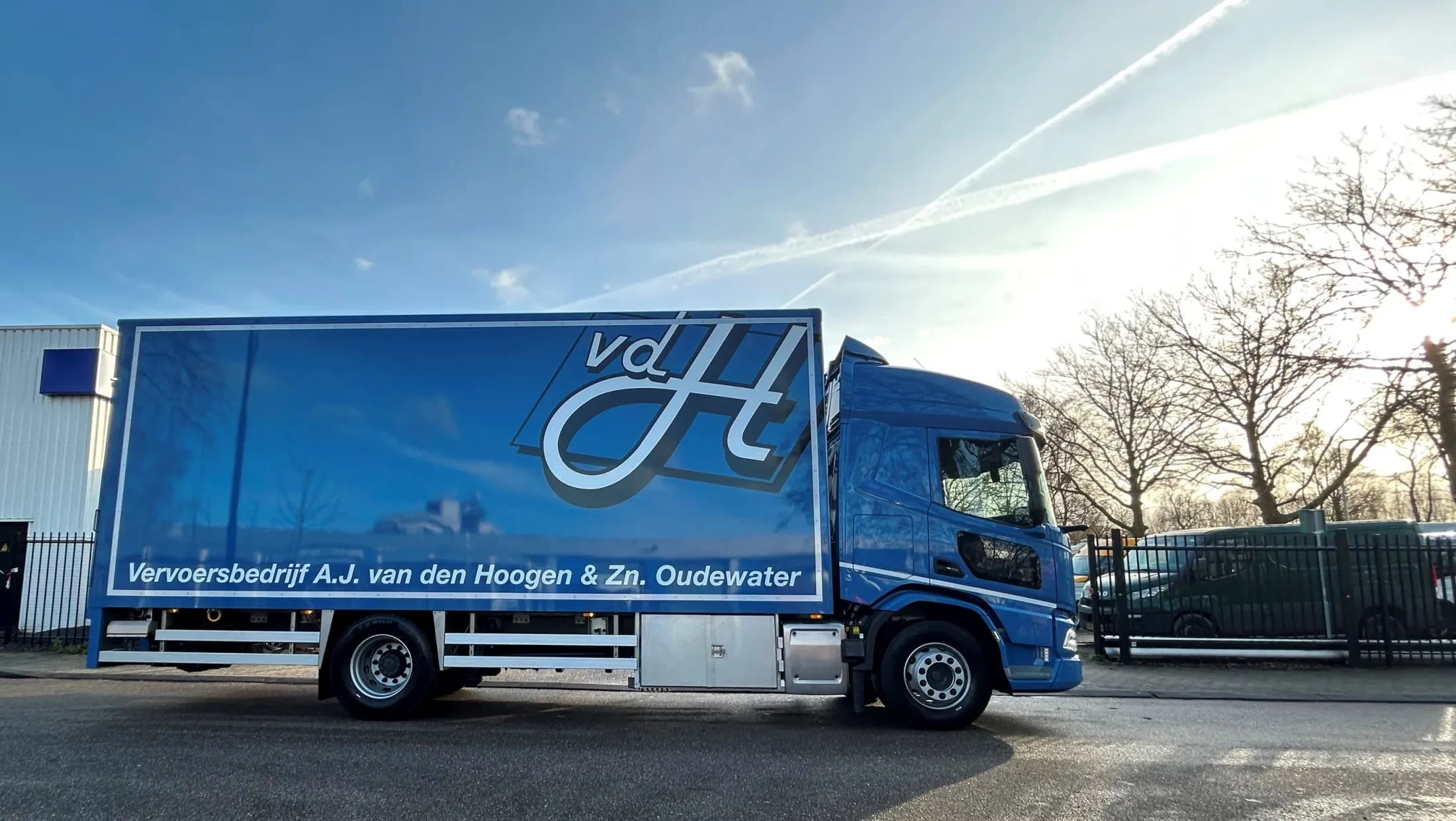 DAF XD 300 FA SHC NGD- AJ van den Hoogen & ZN