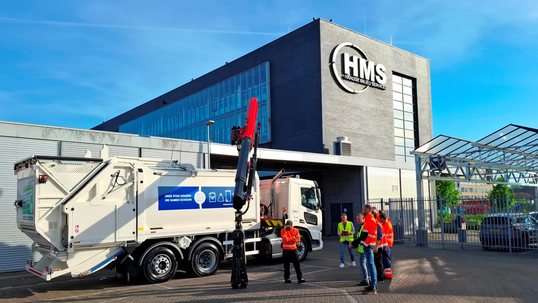 DAF XD 300 FAN DC - Haagse Milieu Services