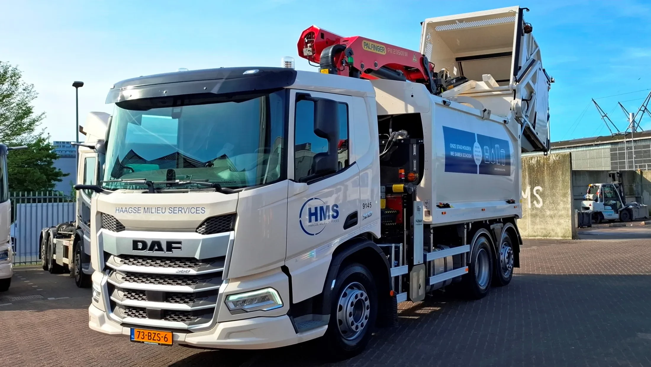 DAF XD 300 FAN DC - Haagse Milieu Services