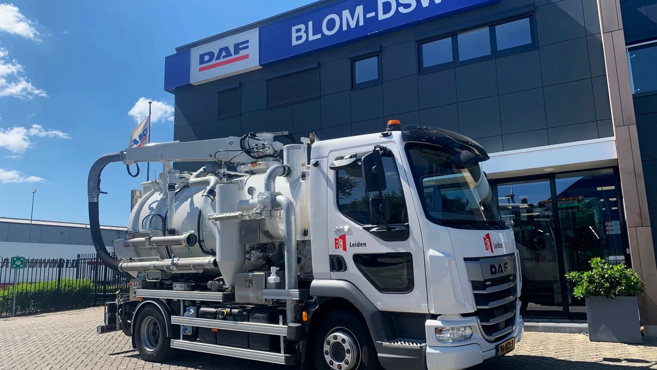 DAF XB 260 FA DC 16T - Gemeente Leiden