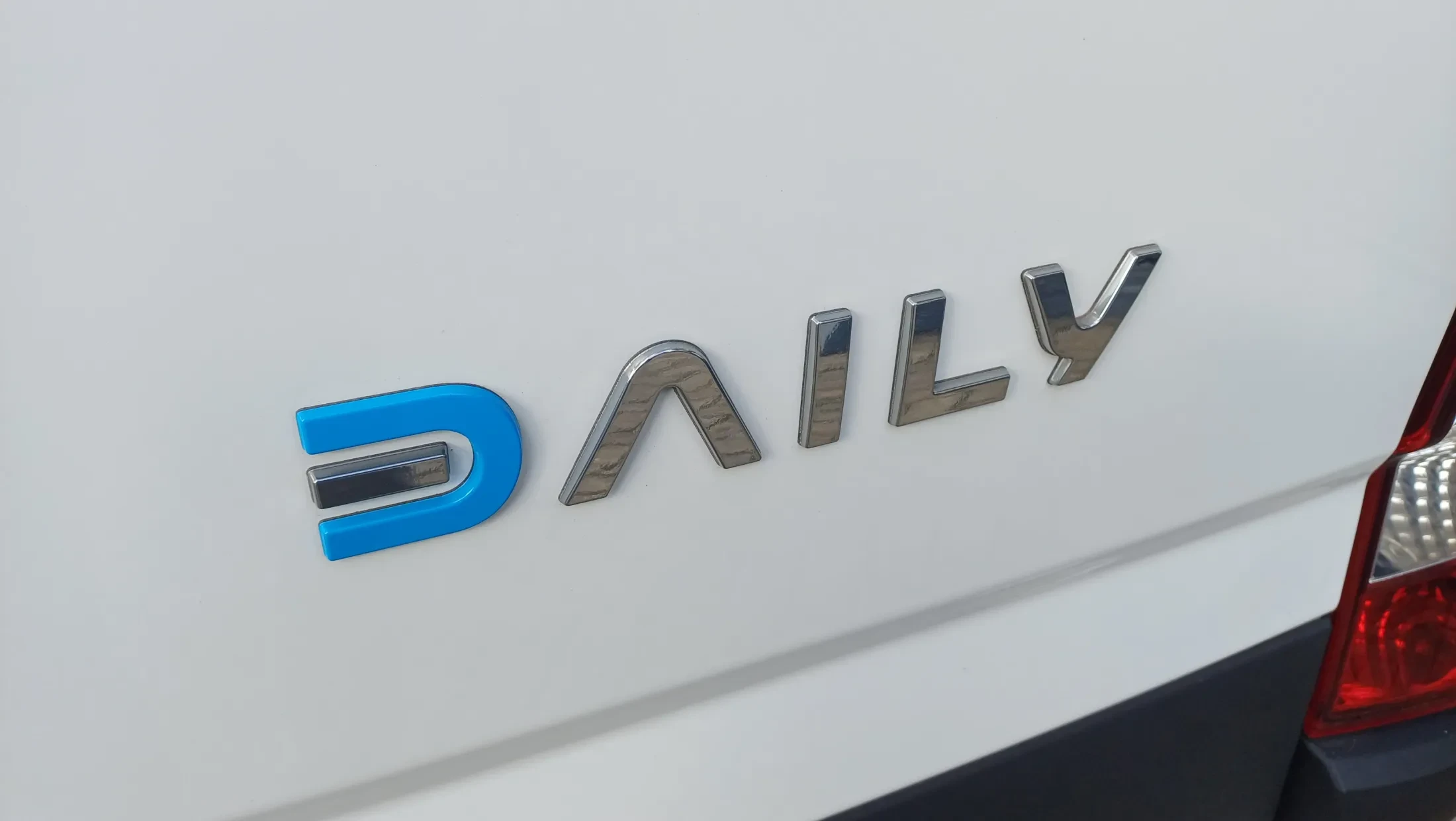 Iveco eDaily 42S14 E Van - Duivenvoorde Transport