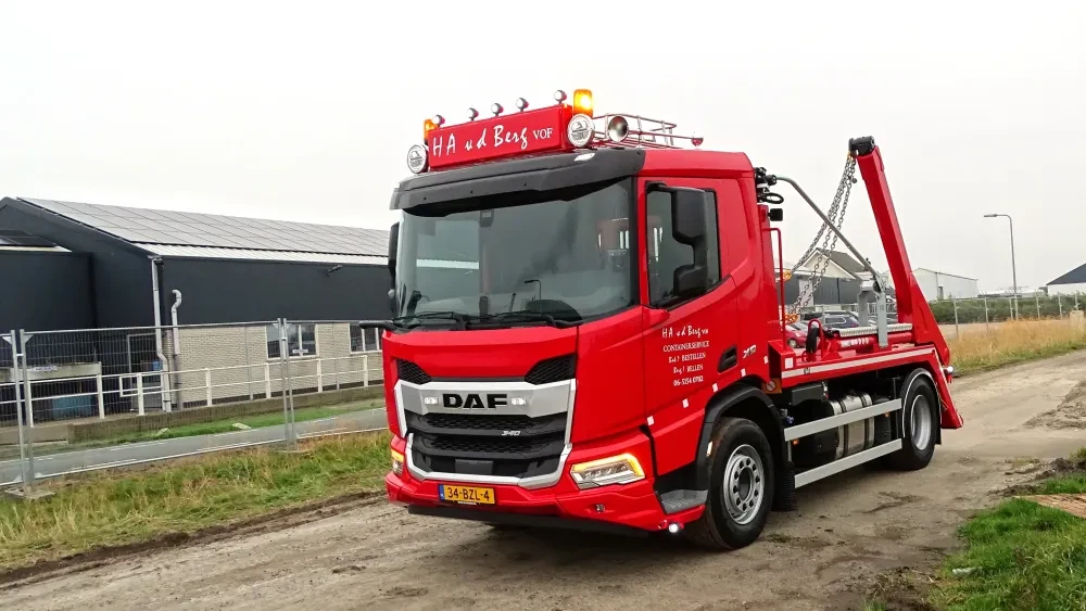 DAF XD 340 FA DC NGD - H.A van den Berg  VOF